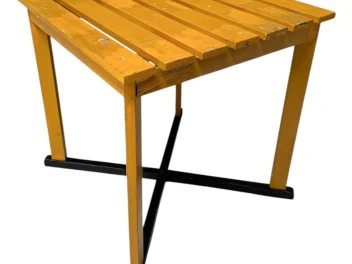 Two Art Deco Modernist Lacquered Beech Armchairs and Table, 1930s